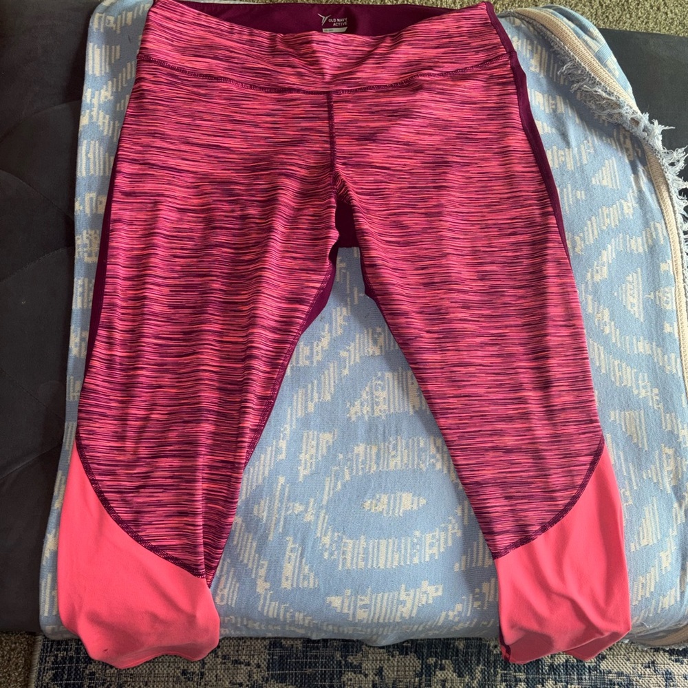 Old Navy Pink Space-Dye Leggings with Coral Colorblock Hem